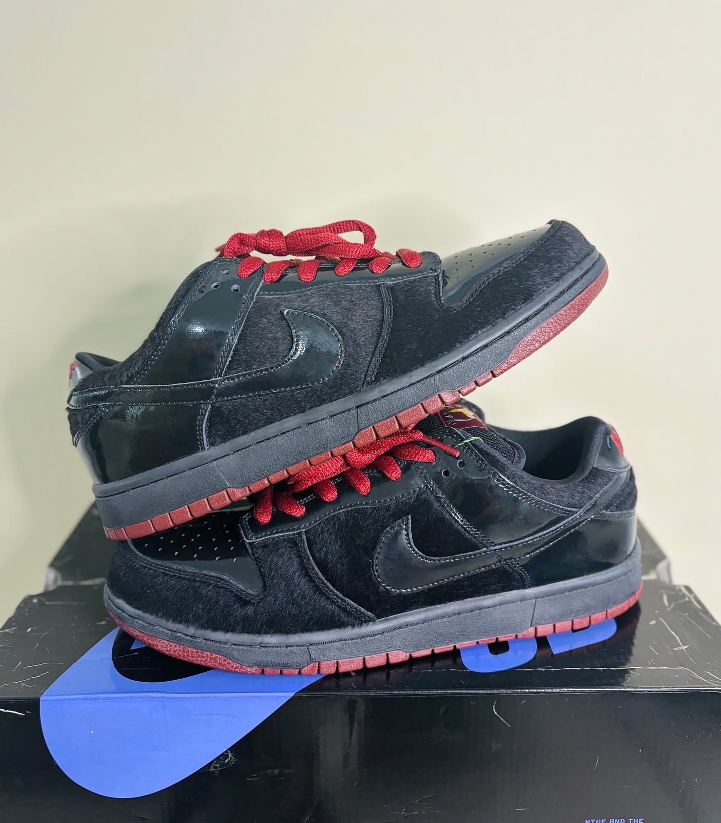 Nike SB Dunk Low “Mafia”