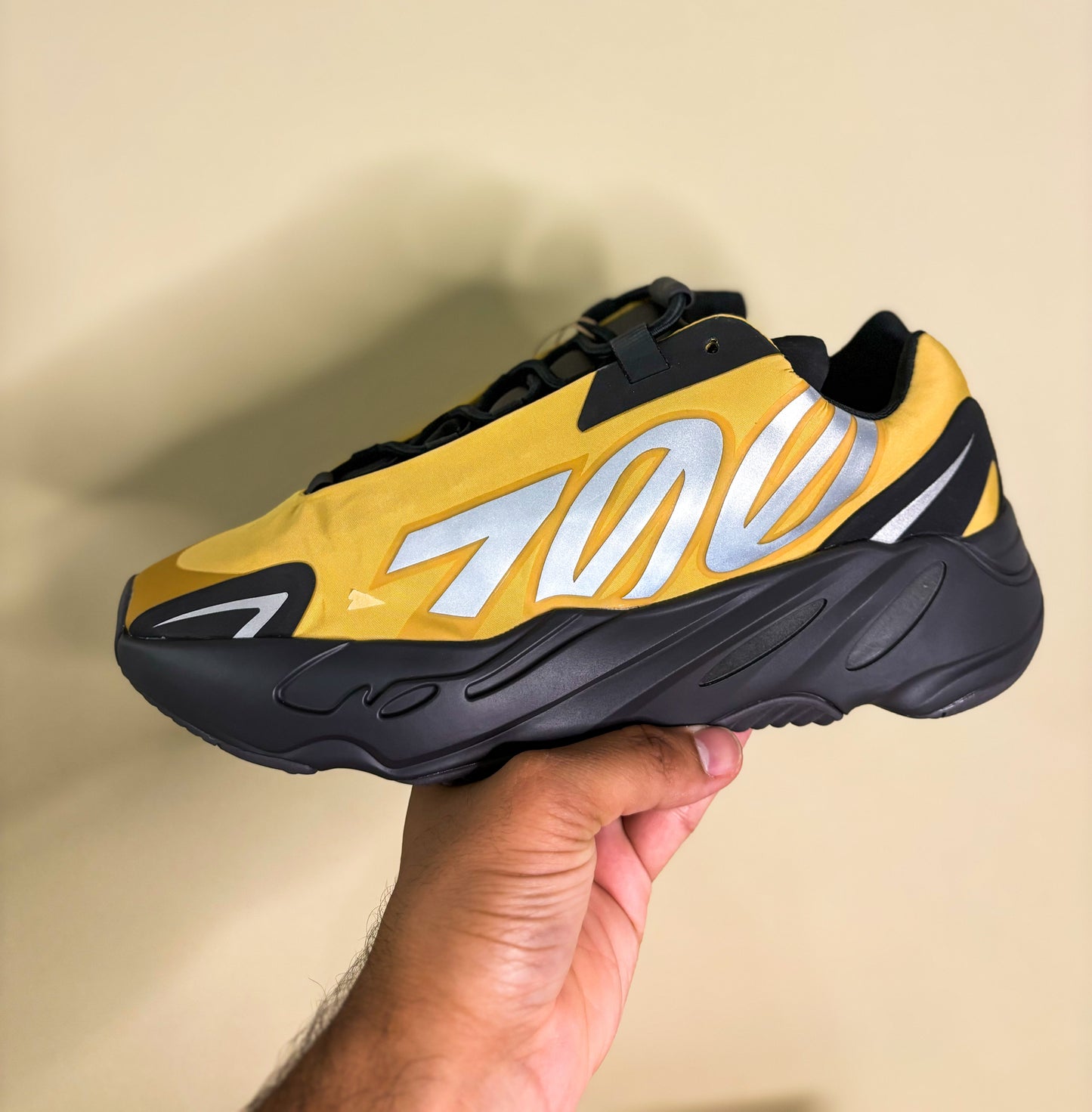 Adidas Yeezy Boost 700 MNVN "Honey Flux"