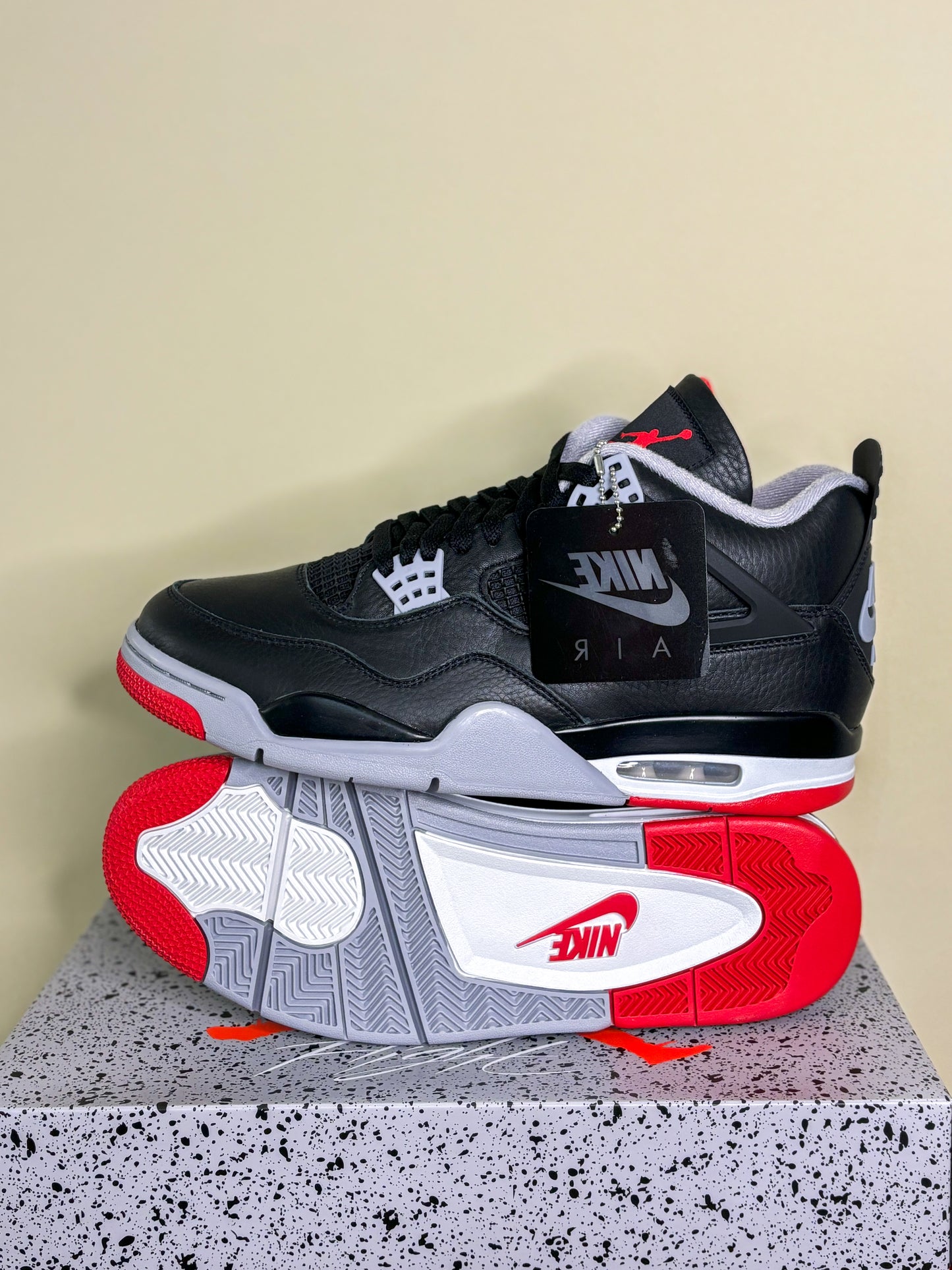 Jordan 4 Retro "Bred Reimagined"