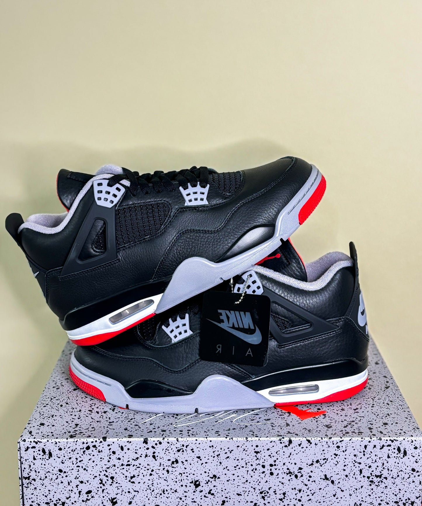 Jordan 4 Retro "Bred Reimagined"