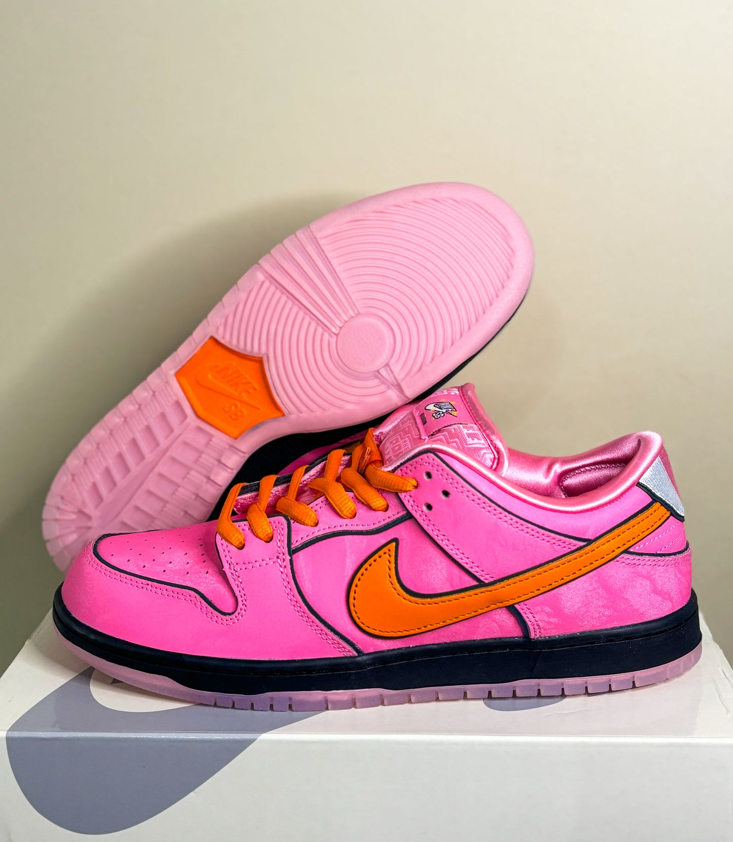 Nike SB Dunk Low "The Powerpuff Girls Blossom"