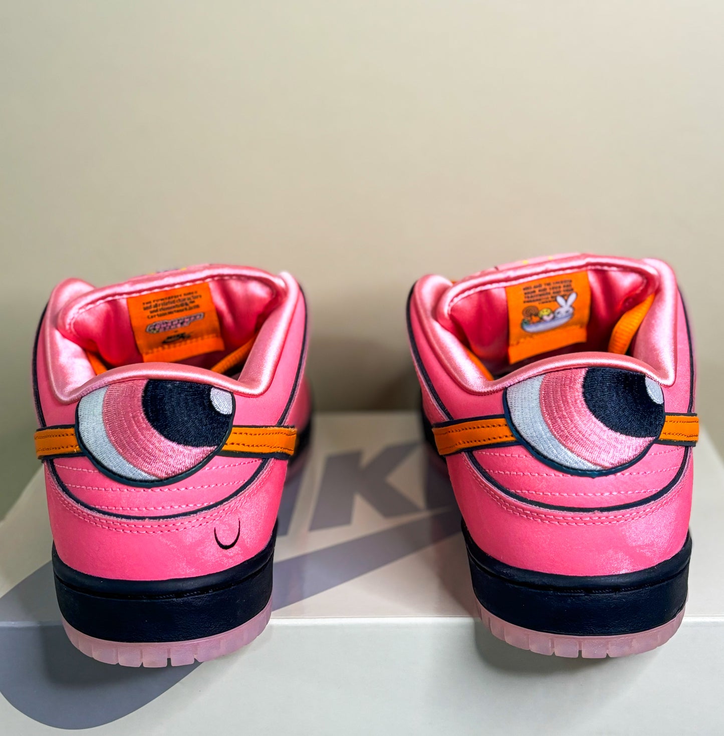 Nike SB Dunk Low "The Powerpuff Girls Blossom"