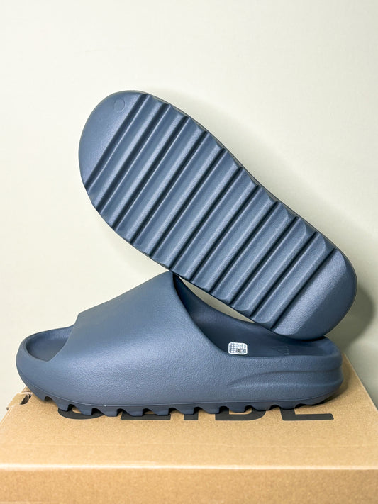 Adidas  Yeezy Slide "Slate Grey"