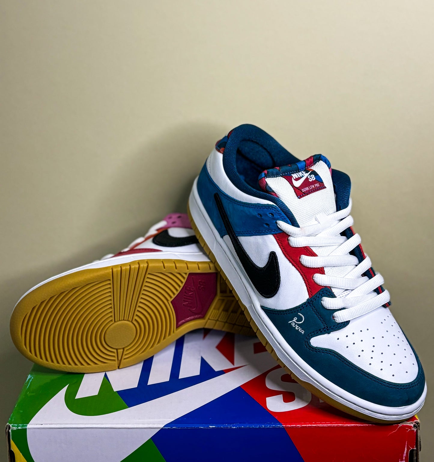 Nike SB Dunk Low Pro QS "Parra (Friends & Family) (2021)"