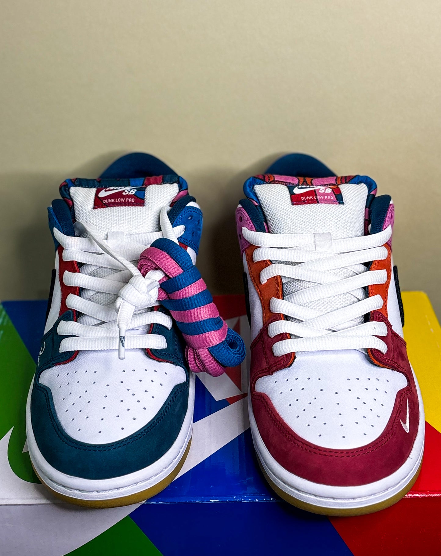 Nike SB Dunk Low Pro QS "Parra (Friends & Family) (2021)"