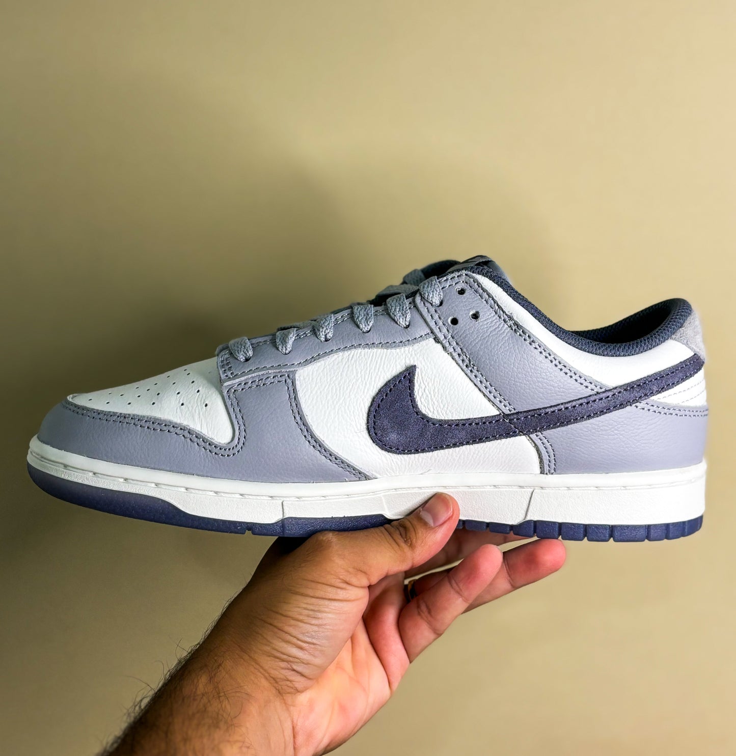 Nike Dunk Low SE "Light Carbon"