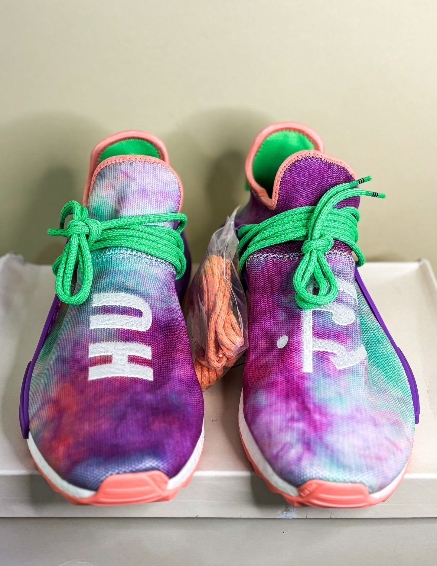 Adidas Human Race NMD "Pharrell Hoil Festival (Chalk Coral)