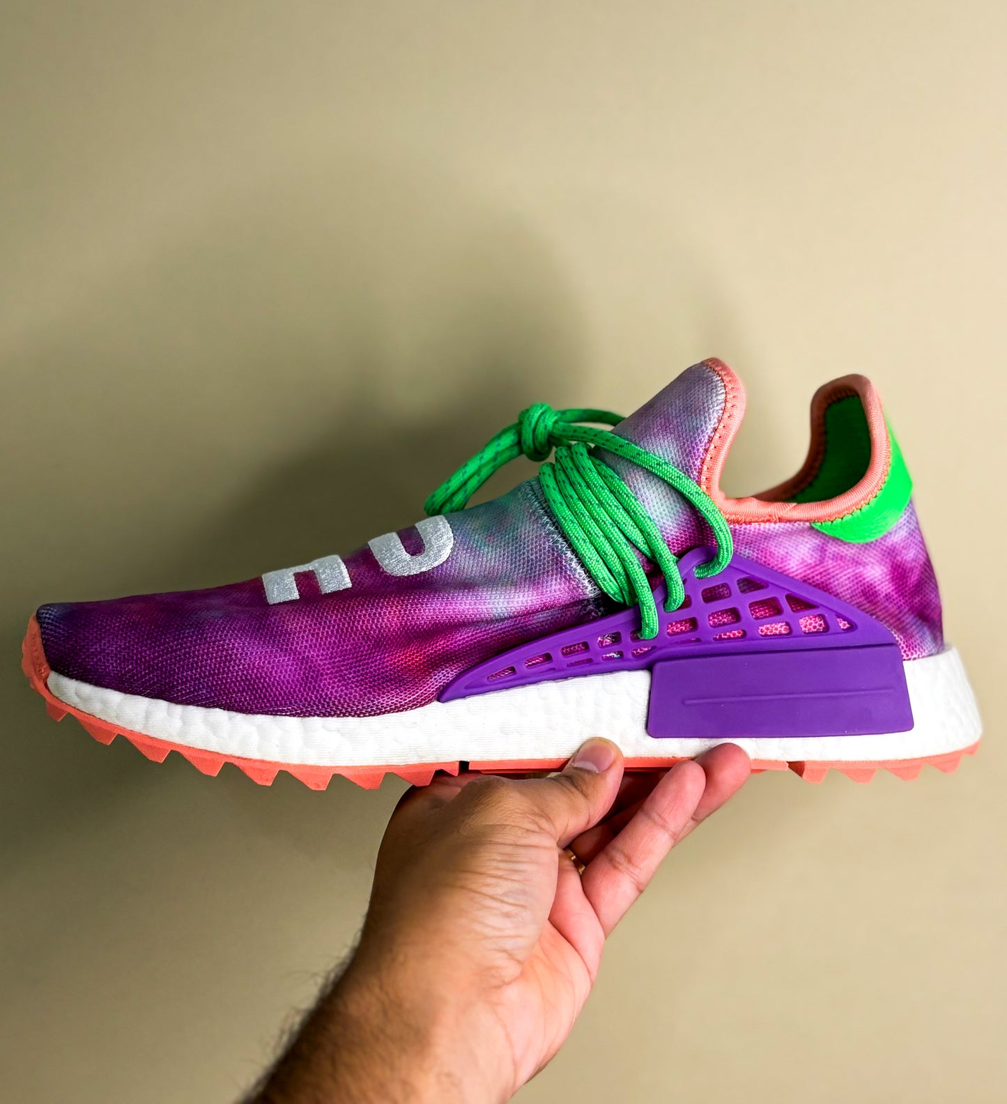 Adidas Human Race NMD "Pharrell Hoil Festival (Chalk Coral)