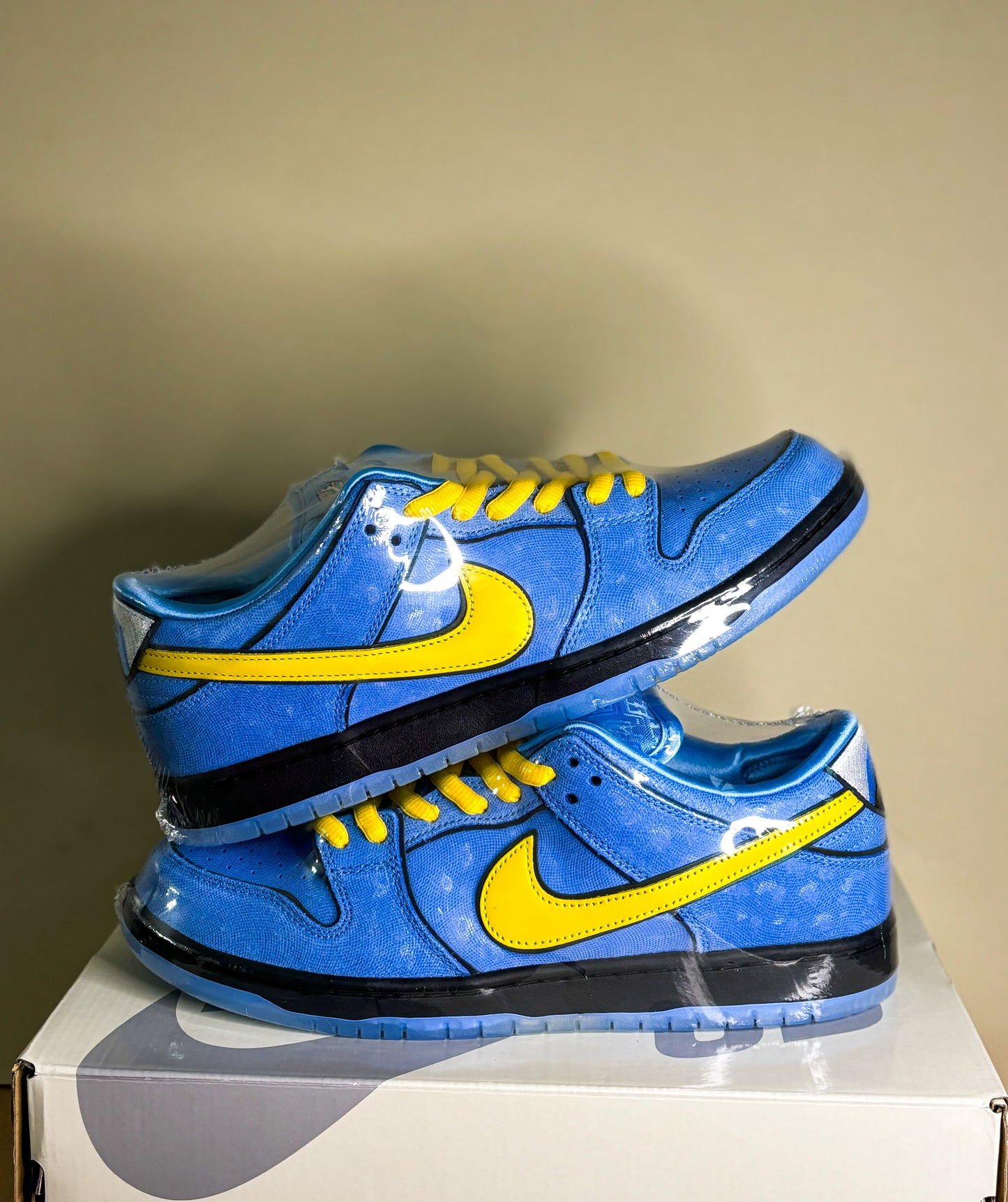 Nike SB Dunk Low "The Powerpuff Girls Bubbles"